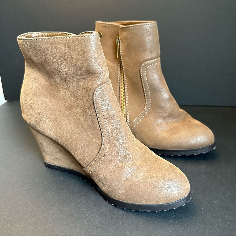Bull Boxer‎ Brown Vegan Leather Wedge Booties Size 7.5 (38)